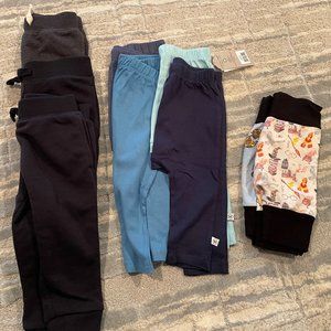 6 brand new pairs of 12-18 month old joggers and 2 leggings